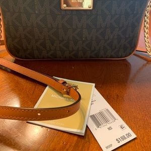 SOLD Michael Kors crossbody